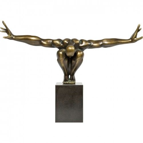 Estatua de bronce del atleta