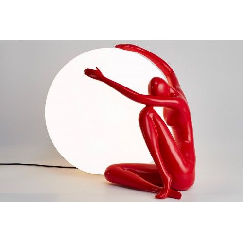 Sphere lumineuse sculpture resine etreinte rouge INTERIOR
