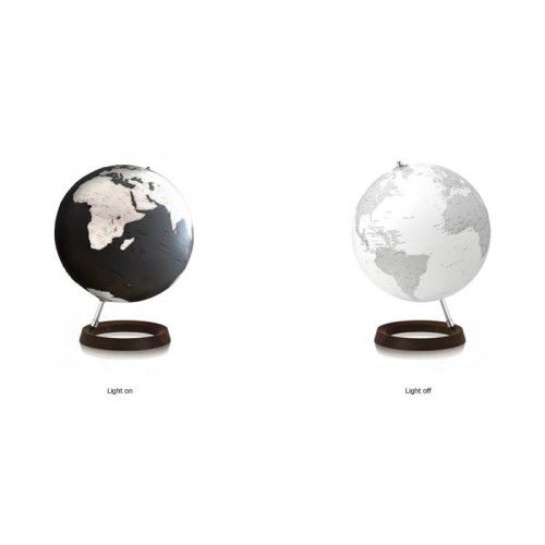 Verlichte Earth Globe volledige cirkel reflectie
